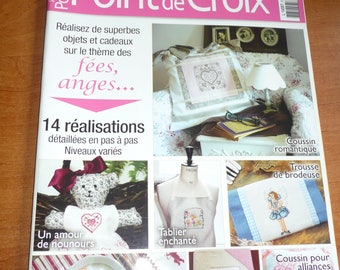 french magazine CROSSTITCH " réalisations au point de croix " 2010 in good conditions