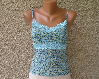 Vintage 90s top with lace, size S