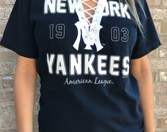 Vintage New York Yankees Lace-up Tee (M)