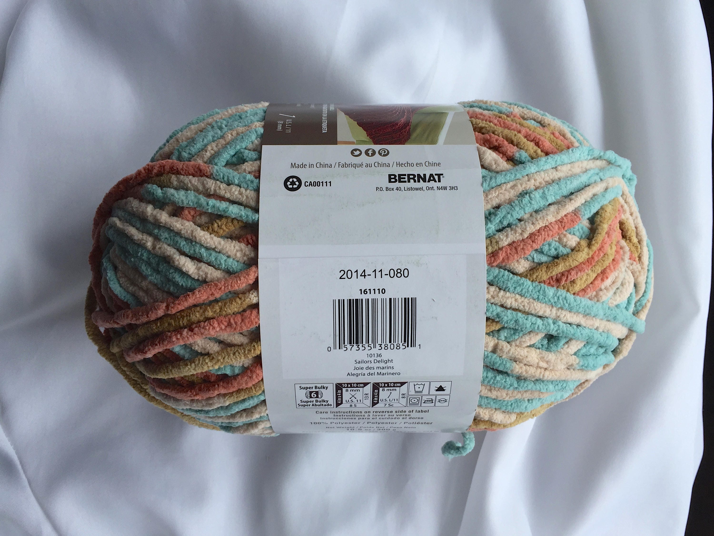 SAILORS DELIGHT Bernat Blanket Yarn 10136 10.5oz Skein
