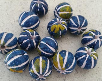 2 beads of clay hand painted 14mm round