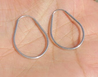 Gold Oval Hoop Earrings , Oval Hoops, Thin Gold Hoops, Gold Filled Hoop Earrings, High quality Gold Hoops, 14k Gold Filled Hoops, Gift Idea.