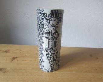 Björn Wiinblad Nymolle Denmark 'Duet' 70s ceramic vase with musicians Harlequin decor