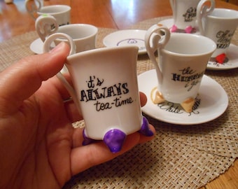 6 cups with 6 saucers - Alice's Adventures in Wonderland - Quotes & drawings