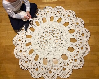 Doily rug | Etsy