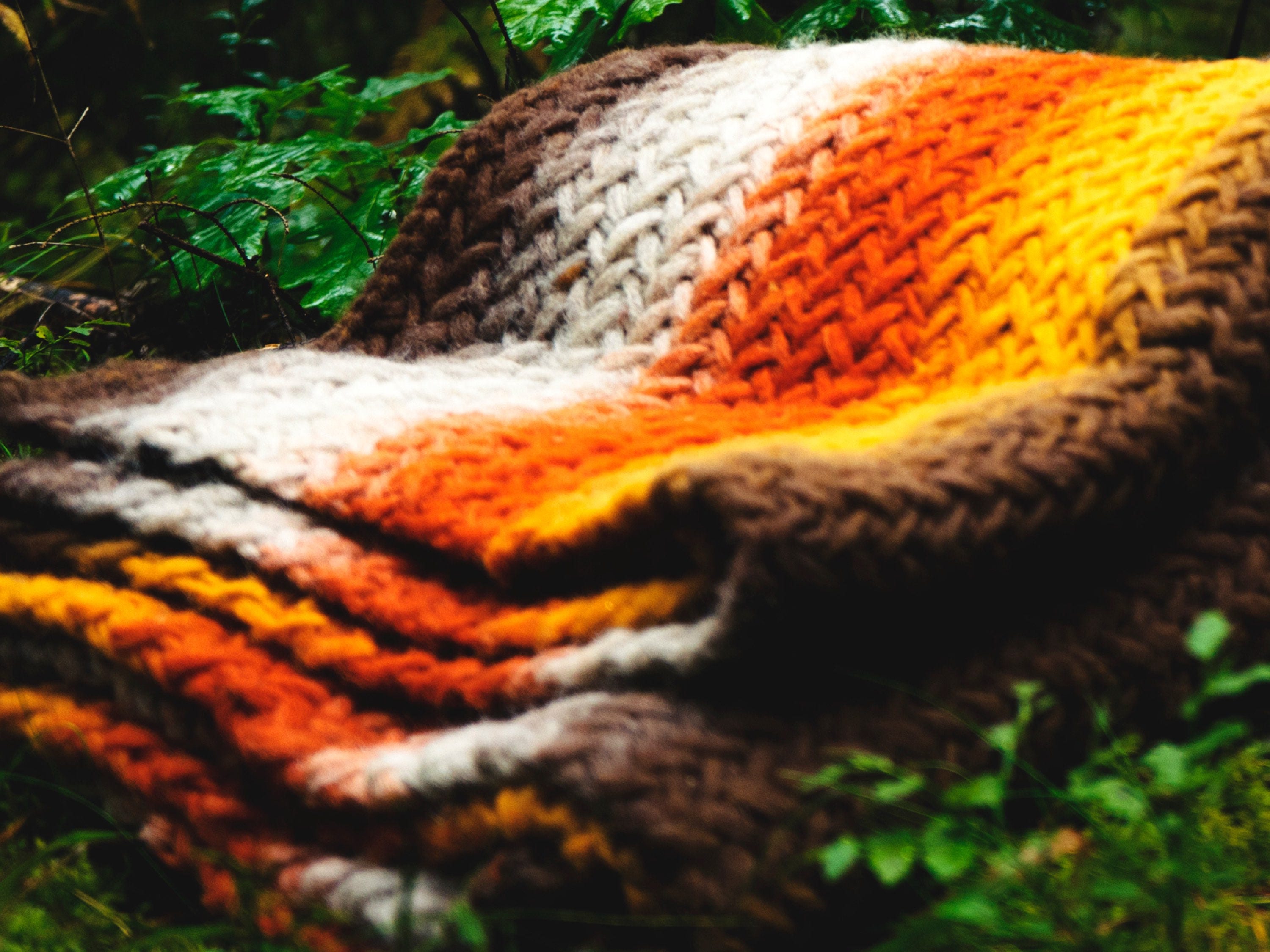 Cozy Woolen Blanket 110x150cm 43x59 Autumn Colors