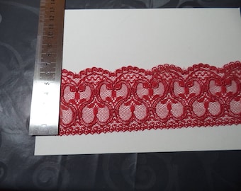 1 m 60 red lace with superb quality new width 6 cm