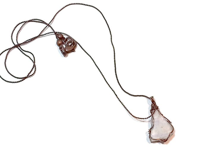 Beach Glass jewelry women - Gift for Wife - Wire Wrap Beach Scene Beach Glass -Lake Michigan - Tiny image of Chicago Skyline