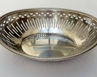 Alessi bread basket 'Mercurio' - Premio Macef, 1967