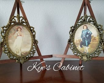 Pair of Framed Wall Art Prints "Pinkie and Blue Boy" in Ornate Oval Brass Frame Made in Italy, Victorian Style Wall Art Frame