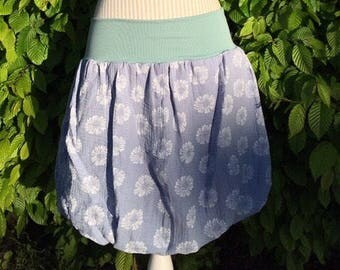Gr delicate balloon skirt in blue from Muslin. 38-ca 44