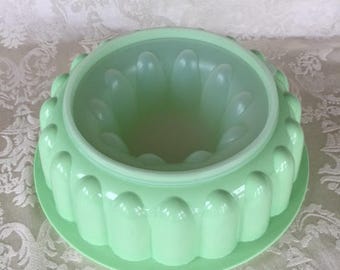 Vintage Tupperware Jello Gelatin Mold 1970s
