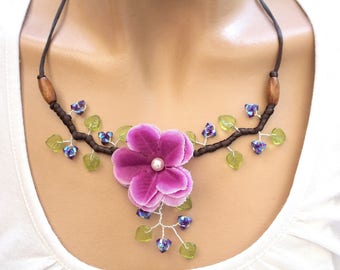 Floral necklace purple and green leaves