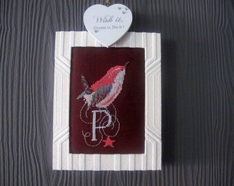 Little embroidered bird picture