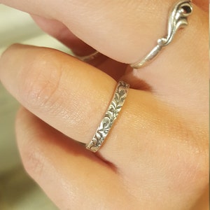 Buyer photo lccollins2319, who reviewed this item with the Etsy app for Android.