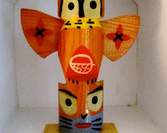 Vintage Wooden Hand Painted Totem Pole 70s NORTHWEST COAST
