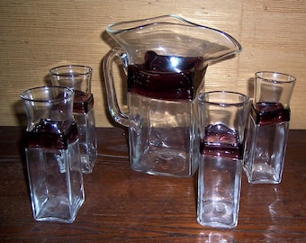 Classy Vintage Art Glass Pitcher and Four Glasses