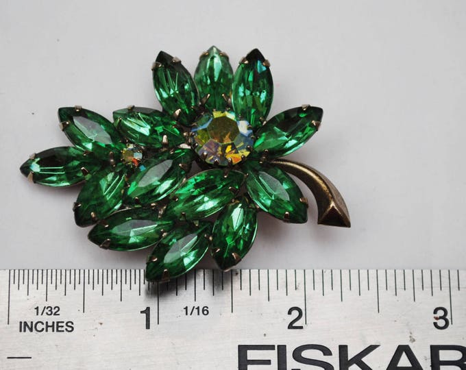 Flower Brooch - Green Rhinestone - Leaf floral - Mid Century Pin