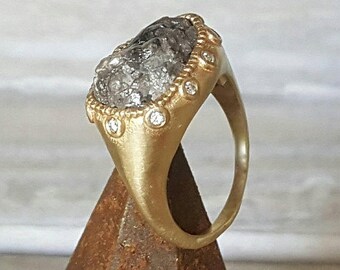 Huge rough diamond ring- 10 carat grey rough diamond ring-14k gold rough engagement ring-unique ring- white diamond rough diamond ring