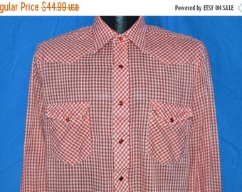 ON SALE 70s Wrangler Red White Gingham Pearl Snap Shirt Medium