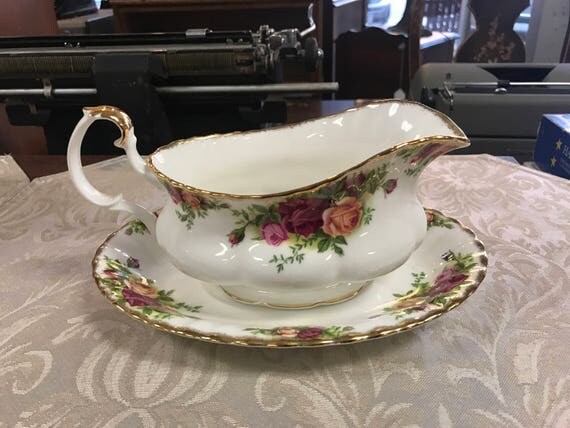 Royal Albert teapot never used