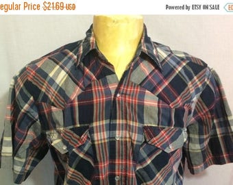 20% OFF SALE 30 Percent OFF Sale Vintage Canyon Guide Outfitters Western Pearl Snap Rockabilly Shirt - rodeo - country music - western wear