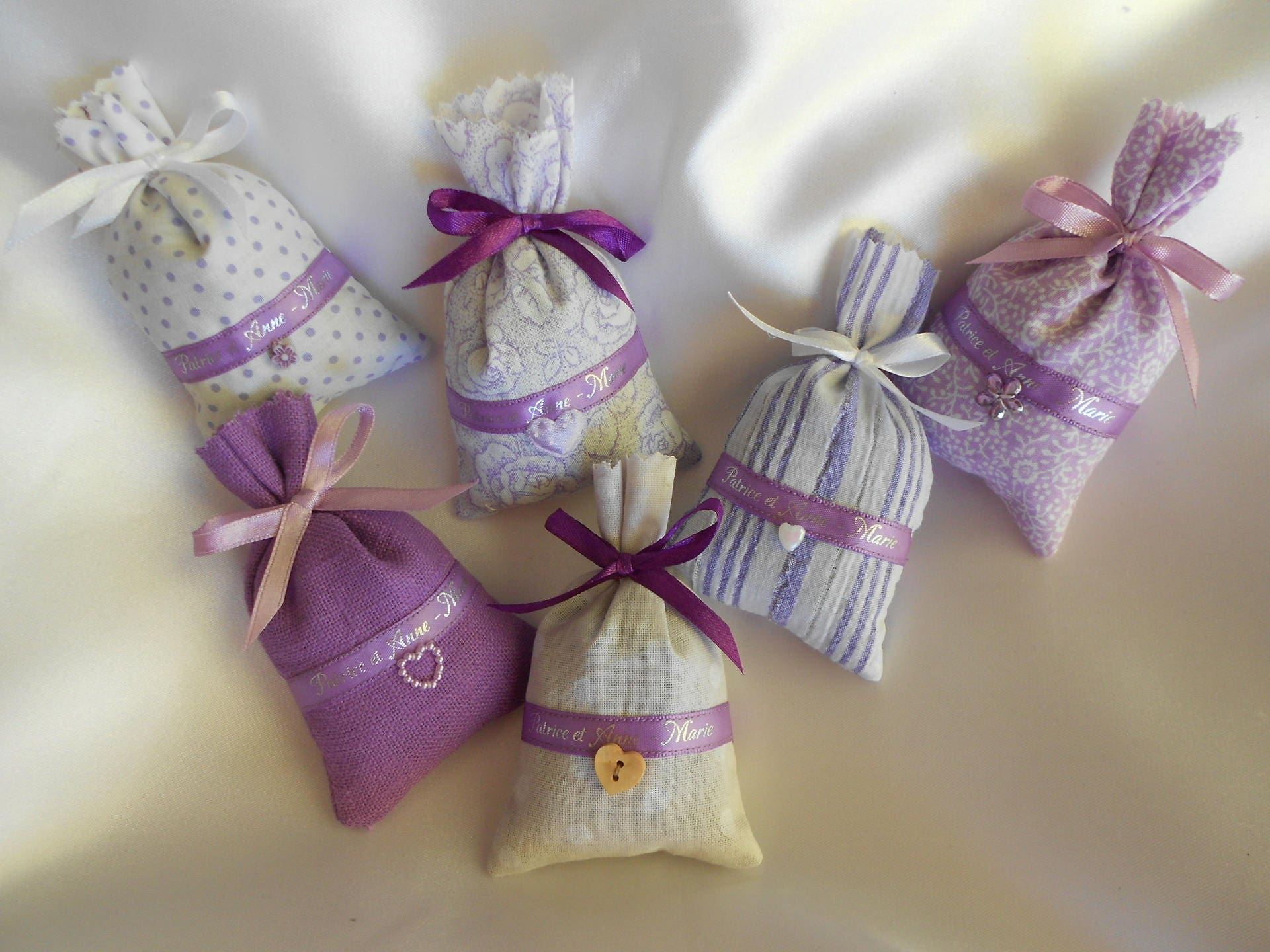 SACHET LAVANDE TISSU création personnalisée pour mariage