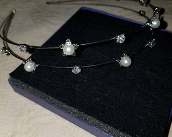 Double headband with crystals and flowers with pearls. Silver