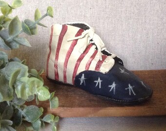 Handpainted Vintage Baby Shoes, Americana Deco Leather Baby Shoes, 50's Baby Shoes, Antique Baby Shoes, Old Glory, Primitive Shoes