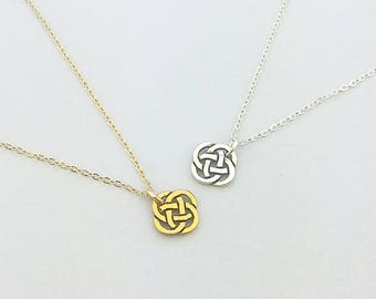 Celtic Knot Necklace, Silver Celtic Jewelry, Irish Jewelry, Minimalist Jewelry, Gift For Her, Gift For Mom, Minimalist Necklace, CKD