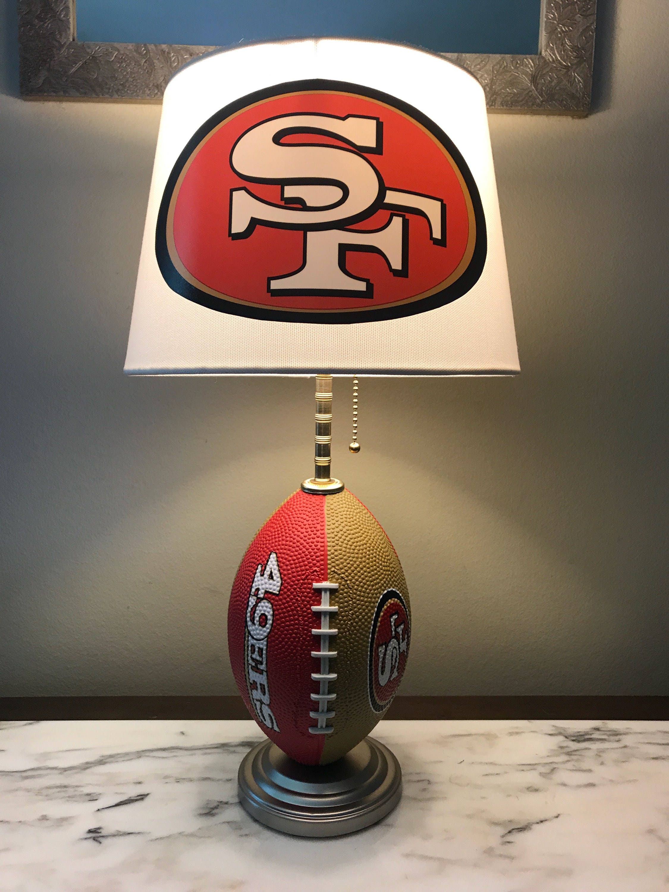 San Francisco 49ers football Lamp. Nfl sports team. Made by