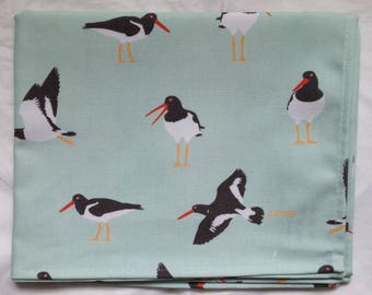 Oystercatcher tea towel - oystercatcher kitchen towel - oystercatcher print on light blue background - in 100% cotton