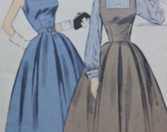 Advance Classic Vintage Jumper Dress & Blouse Sewing Pattern 6914 Sz. 12