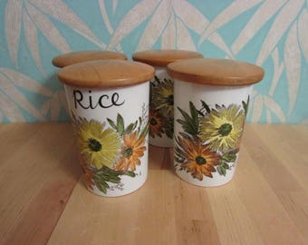 Set of 4 1970s Crown Devon Fieldings ceramic kitchen caddies/jars