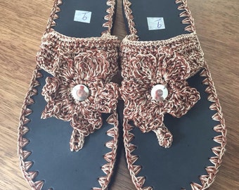 Crochet Flip flops with rubber soles - yarn two colors