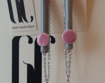 Ceramic fingers and polka dot earrings