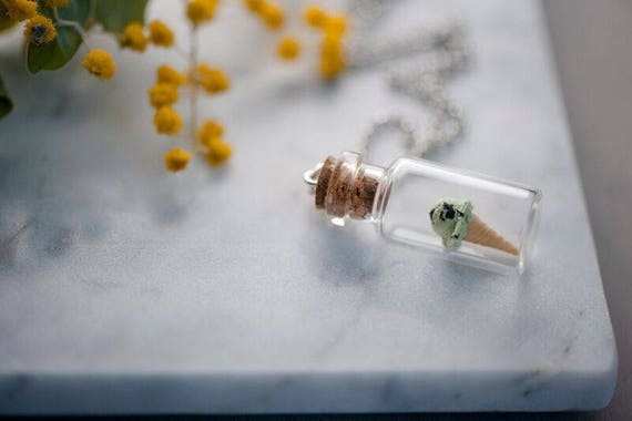 FREE SHIPPING - Mint Green Chocolate Chip Ice Cream Necklace - Miniature Food Jewellery - Miniature Dessert - Ice-cream - Jewelry
