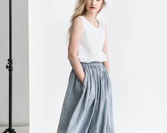 Linen skirt with deep pockets / A - line washed linen skirt in light elephant grey / Midi linen skirt / High waist linen skirt