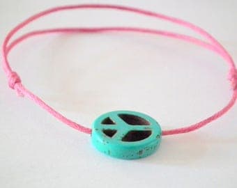Bracelet pink and Pearl peace and love