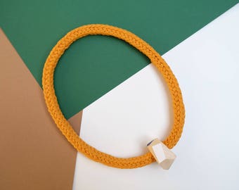 Jane | modern bold necklace wood pendant