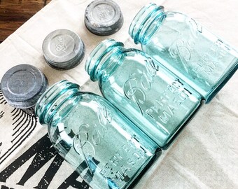Set of 3 vintage Ball Perfect Mason Jars / Vintage Decor / Farmhouse Decor