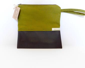 Travel Pouch // Clutch // Cosmetic Bag // Olive Green // True Leaf Collection
