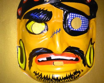 Vintage Halloween Mask Vintage (Vacuform) ******1930's-1970's***** Great Decor Rare stuff Check them all out