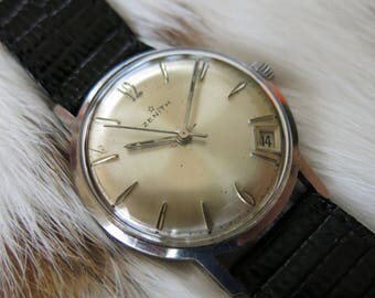 Vintage ZENITH men's watch with date, manual winding 2552C caliber serviced - Montre homme vintage ZENITH avec date, calibre 2552C révisé