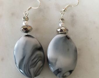 Handmade White/Black Swirled Earrings With Silver/White Acrylic Beads