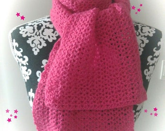 Made entirely crochet Fuchsia scarf.