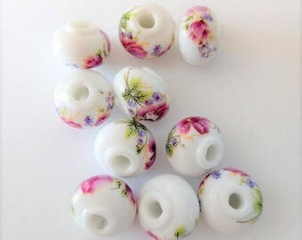 SET of 5 porcelain flowers, white-pink, 11 * 15 mm beads