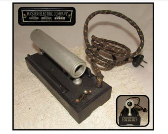 Vintage Electric Curling Iron Heater by Master Electric Co, 20s, beautician tool