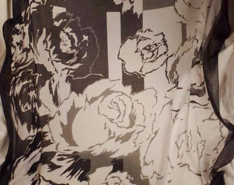 JEAN Louis SCHERRER SCARF cotton large stunning Roses bouquet black and white and gray app 53 x 55 inches great condition