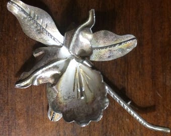 Vintage Sterling Silver Iris Flower Brooch Pin